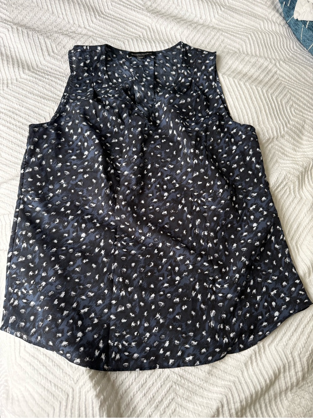 Banana Republic Sleeveless Blouse